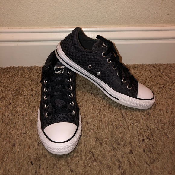 black converse size 9